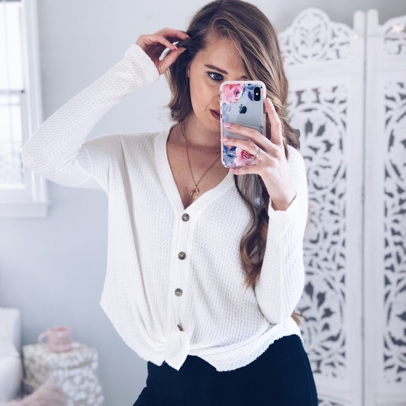 LAST 1 // The Perfect Button Waffle Knit Tie Knot - Picture 2 of 8